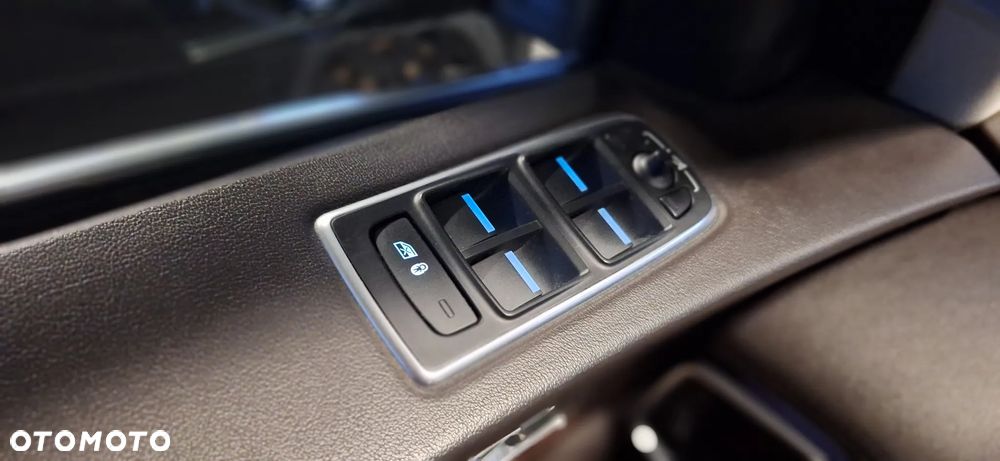 Jaguar F-Pace 35t AWD Portfolio - 13