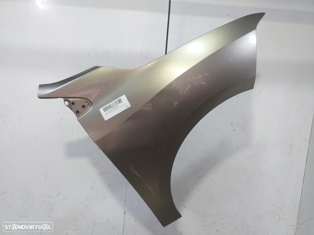 GUARDA-LAMAS FRENTE DIREITO RENAULT FLUENCE - 1