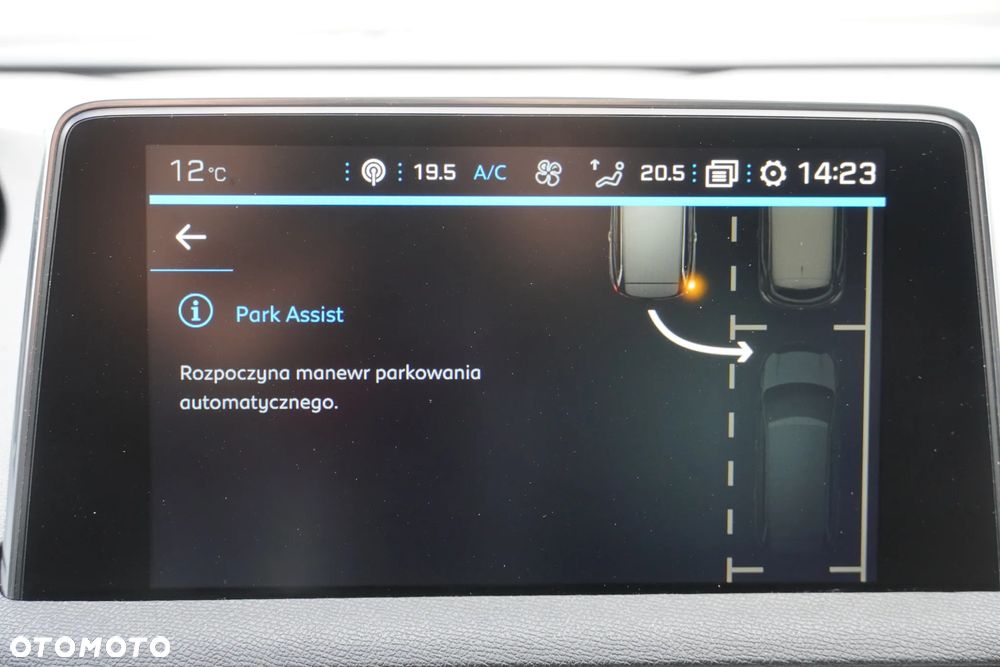 Peugeot 5008 1.6 PureTech Allure S&S EAT8 - 24