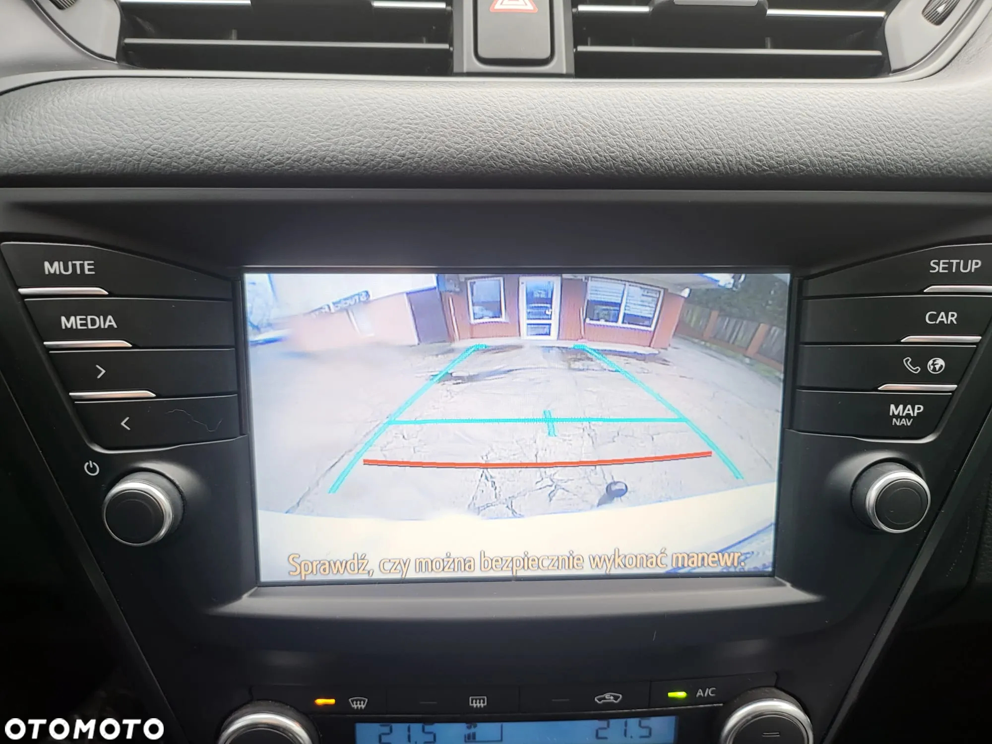 Toyota Avensis Touring Sports 1.8 Executive - 15