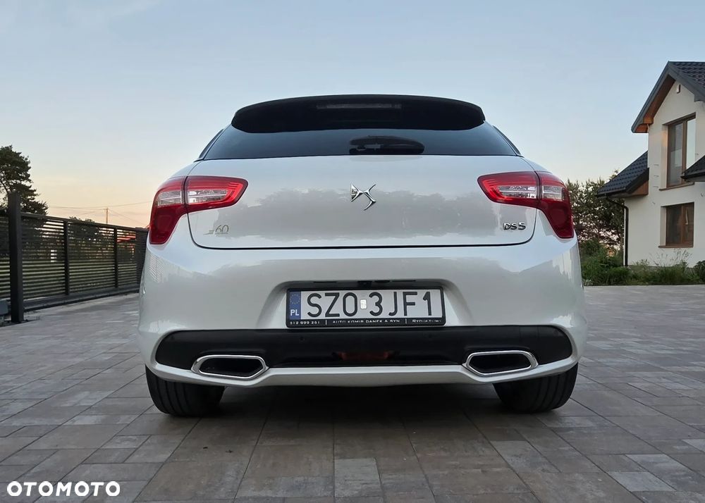 DS Automobiles DS 5 - 9