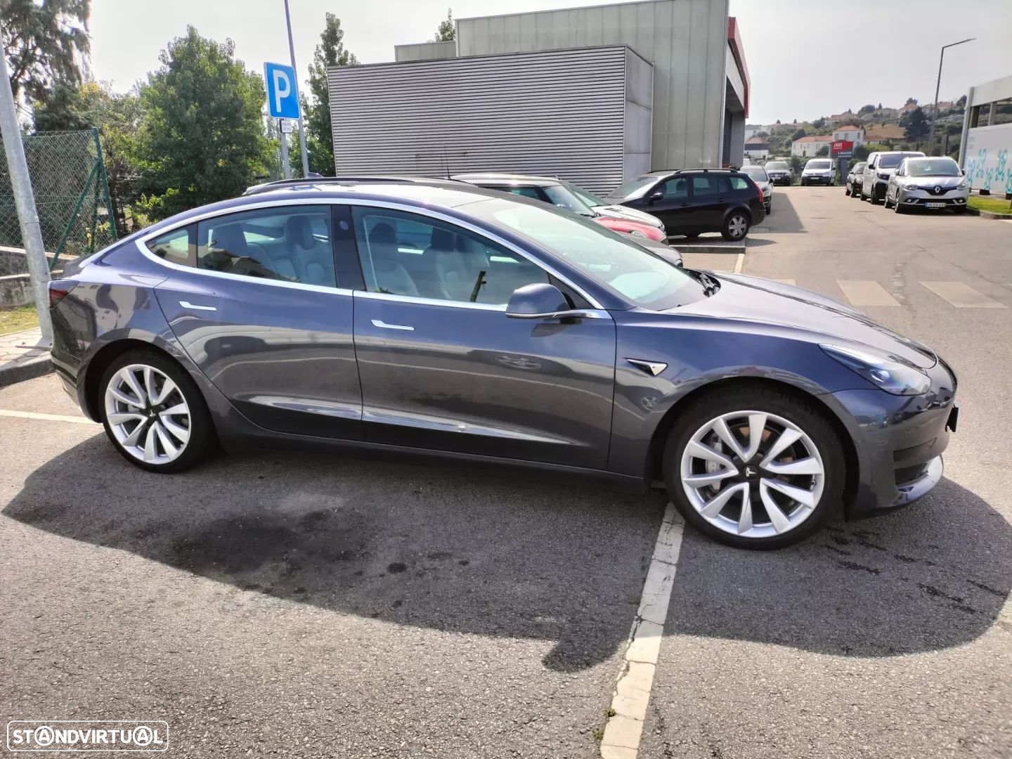 Tesla Model 3 Standard Range Plus RWD - 11