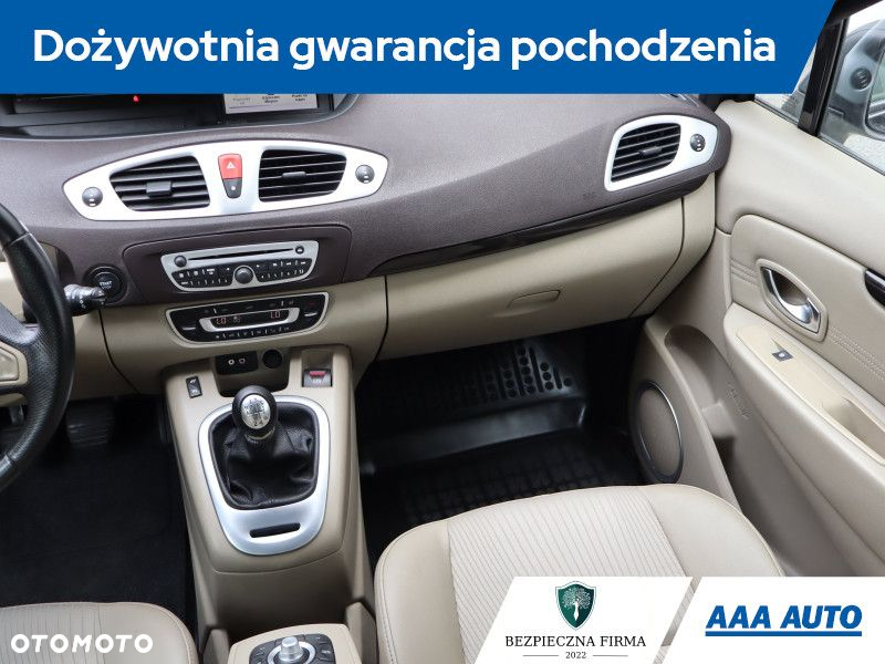Renault Scenic - 9