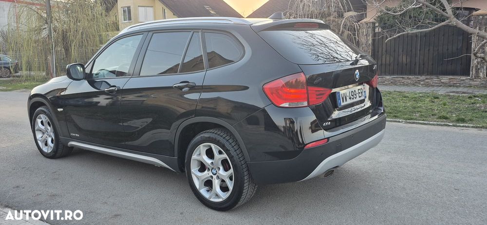 BMW X1 xDrive18d Aut. Sport Line - 7