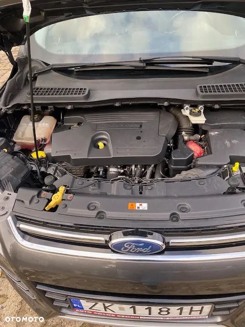 Ford Kuga - 28