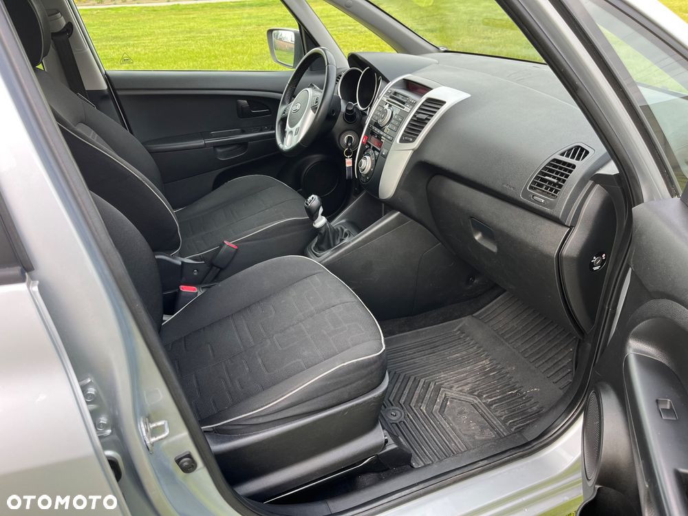 Kia Venga 1.4 CRDi 90 Attract - 7