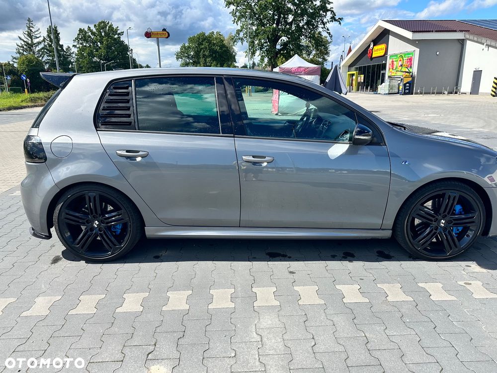 Volkswagen Golf - 11