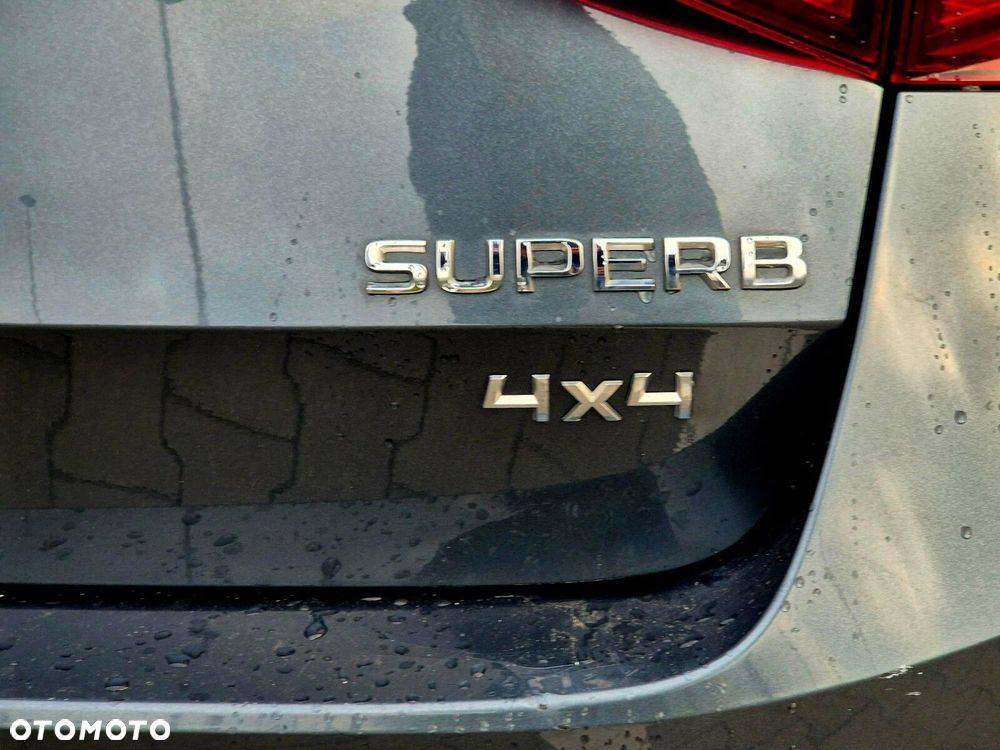 Skoda Superb 2.0 TDI SCR 4x4 L&K DSG - 22