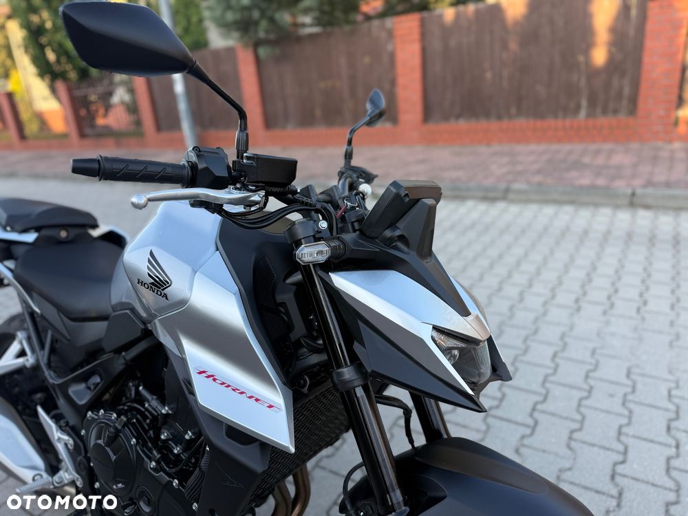 Honda Hornet - 4