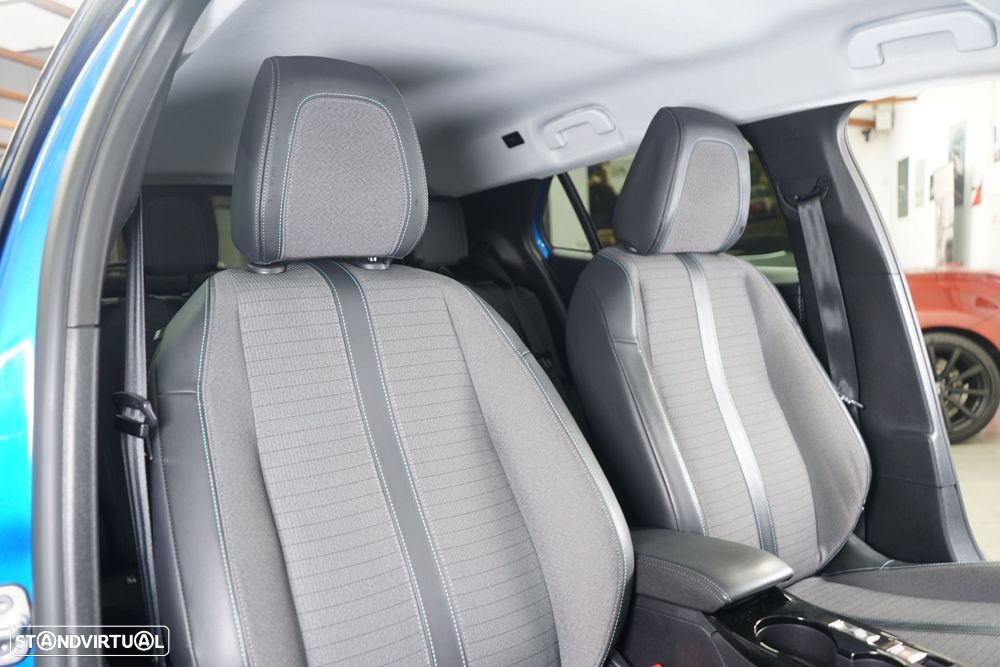 Peugeot e-2008 50 kWh Allure - 40