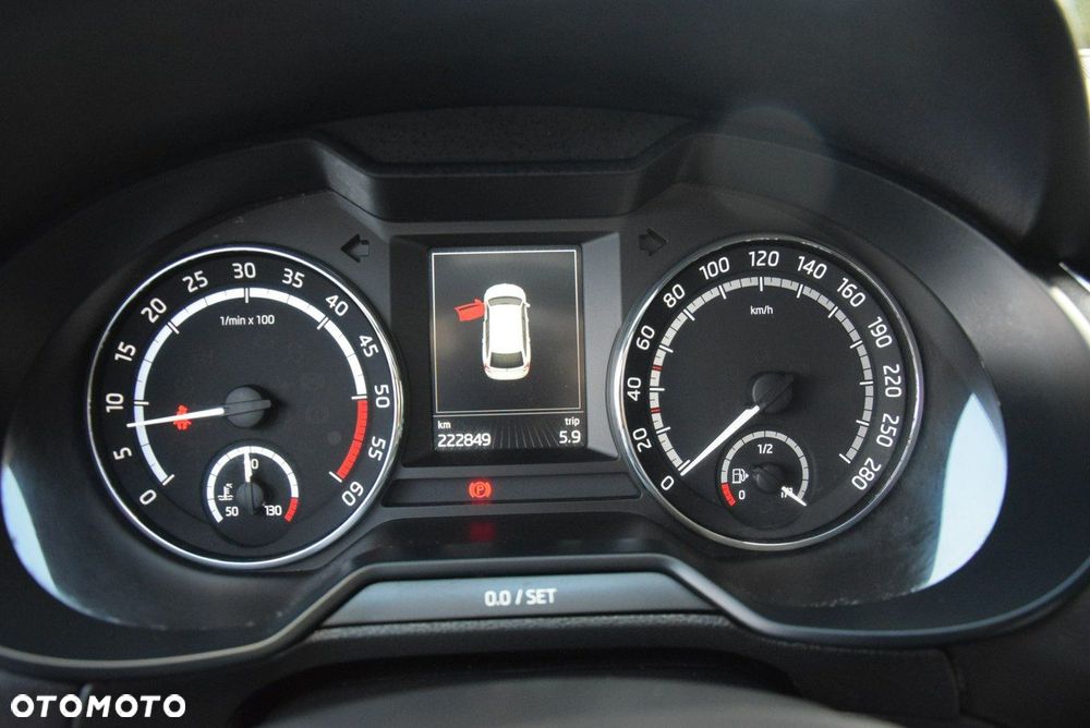 Skoda Octavia - 40