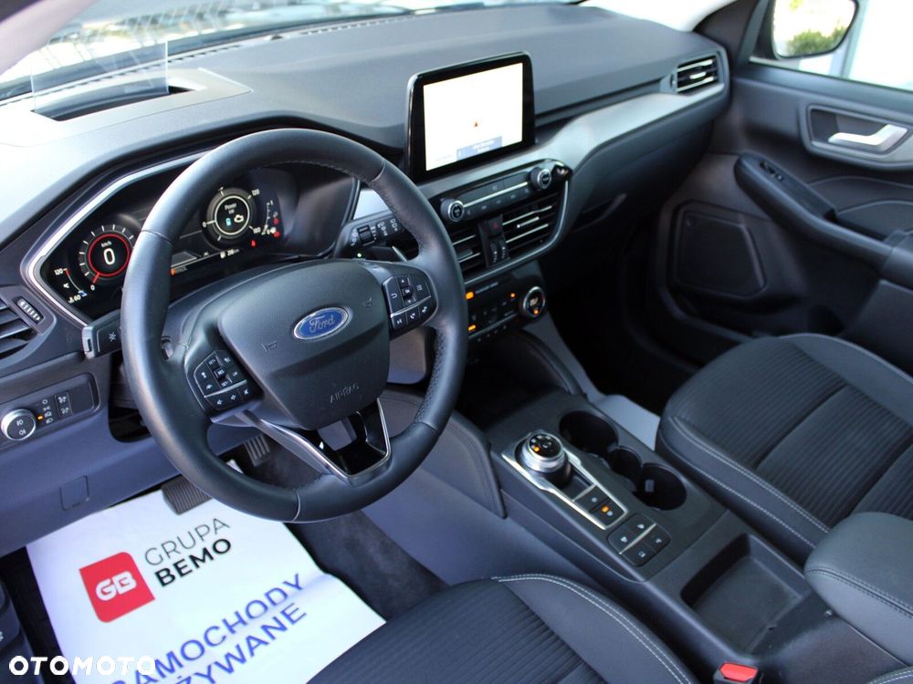 Ford Kuga 2.5 FHEV FWD Titanium - 11