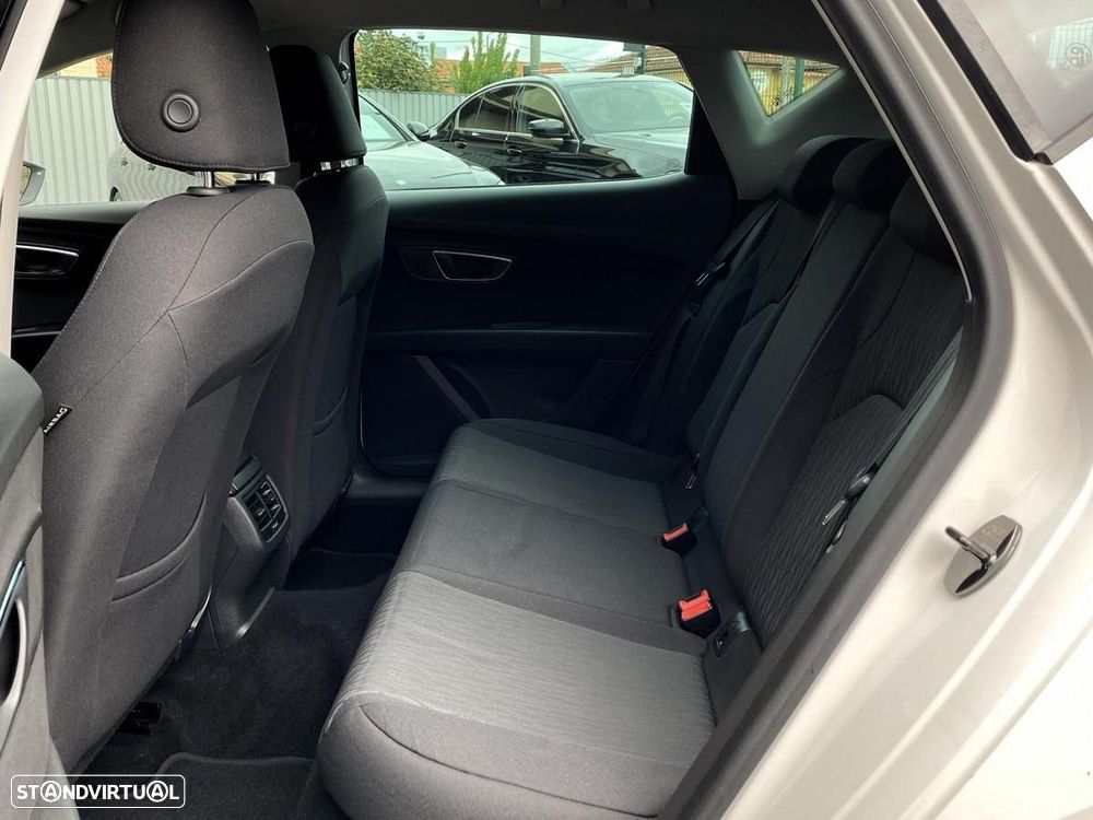 SEAT Leon 1.6 TDI Style Ecomotive - 27
