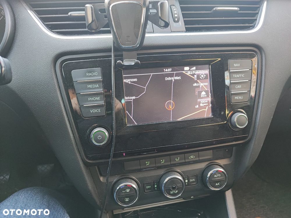 Skoda Octavia 2.0 TDI Elegance - 9