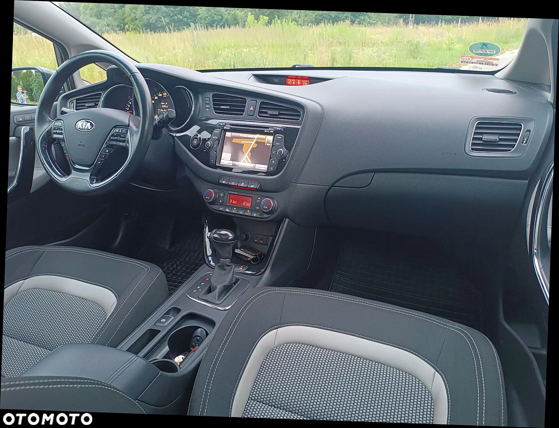 Kia Ceed Cee'd 1.6 GDI XL DCT - 30