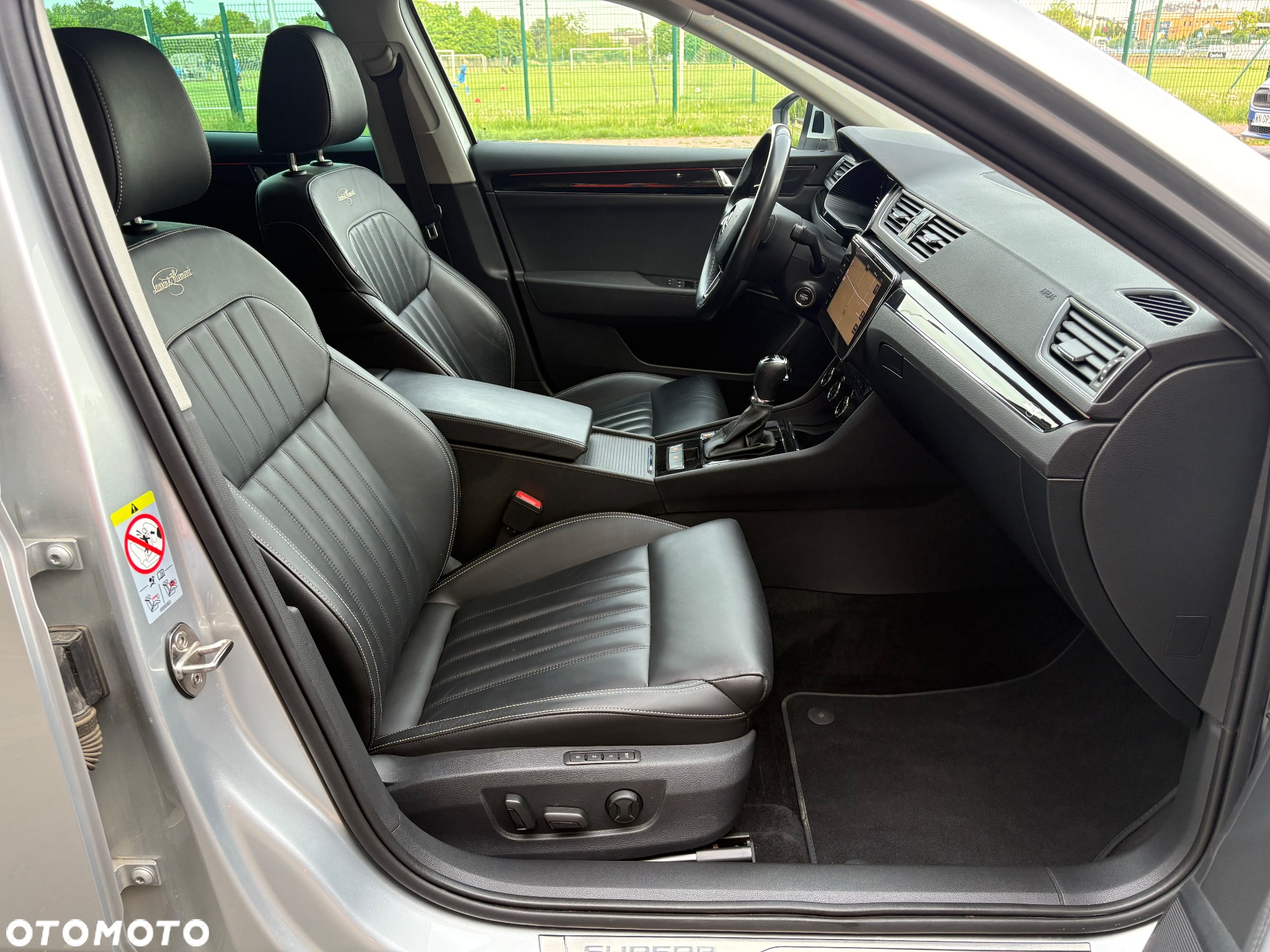 Skoda Superb 2.0 TDI 4x4 DSG L&K - 7