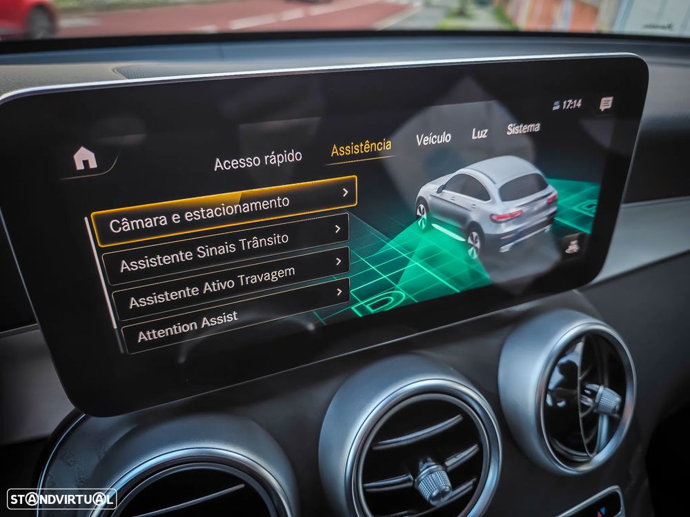 Mercedes-Benz GLC 300 de Coupe 4Matic 9G-TRONIC AMG Line - 32