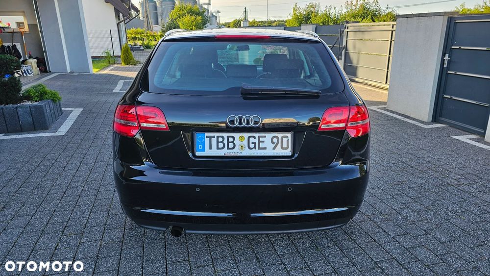 Audi A3 Sportback 1.6 S line Sportpaket plus - 6