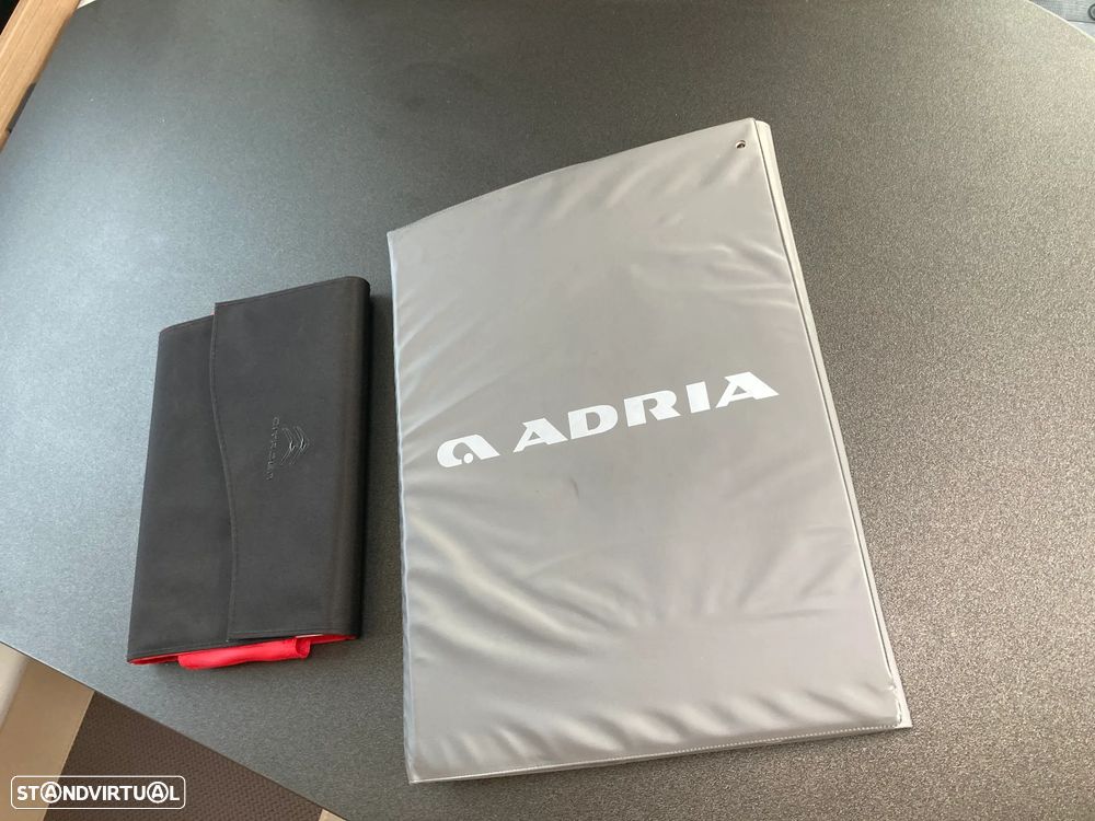 Adria Twin Twin Platinum 600 SPT - 43