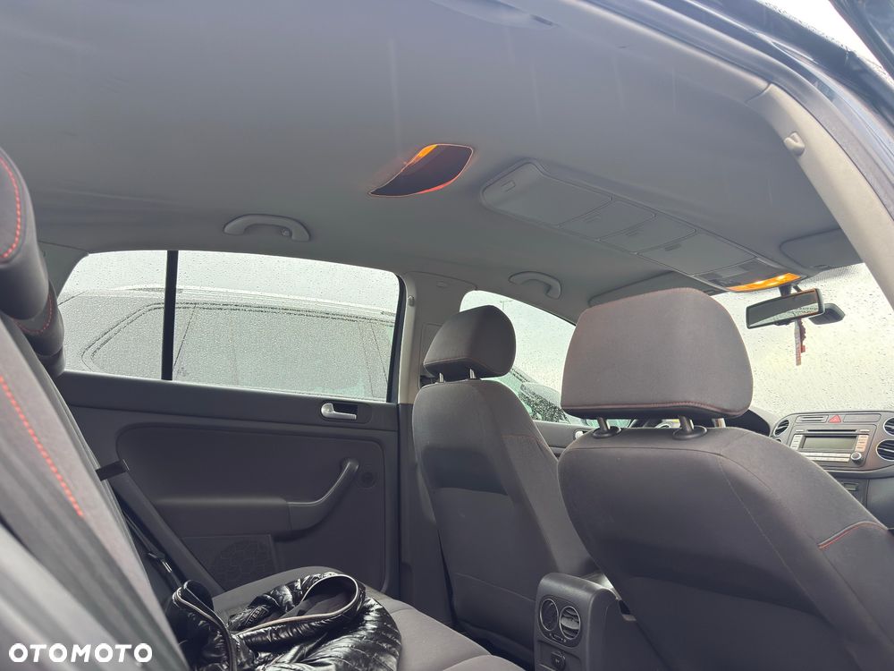 Volkswagen Golf Plus 2.0 TDI Comfortline DSG - 10