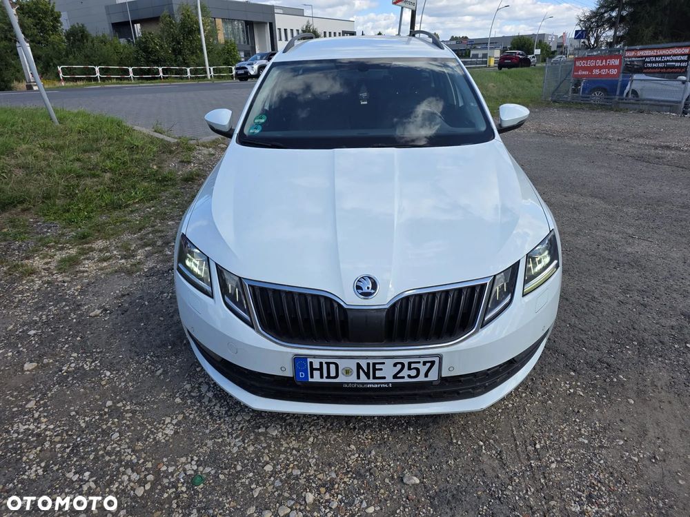Skoda Octavia 2.0 TDI DSG Clever - 2