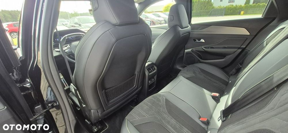 Peugeot 308 1.2 PureTech GT S&S EAT8 - 29