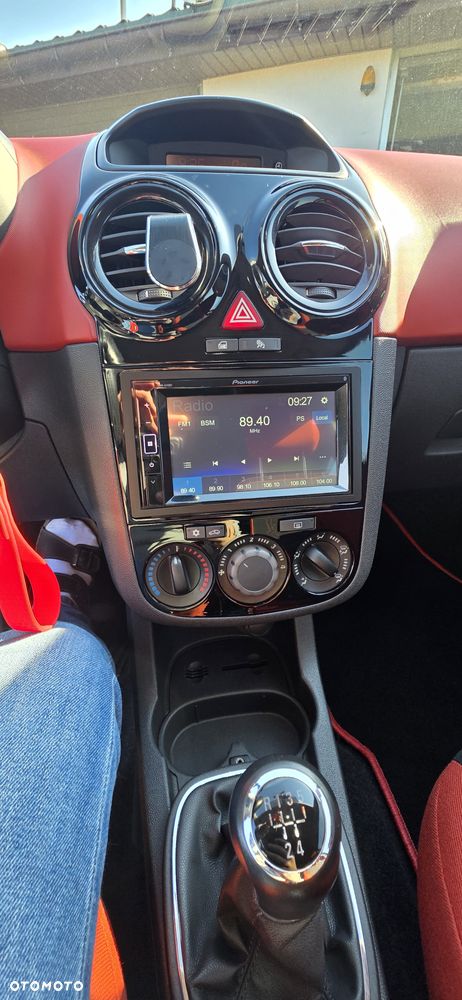 Opel Corsa 1.2 16V - 13