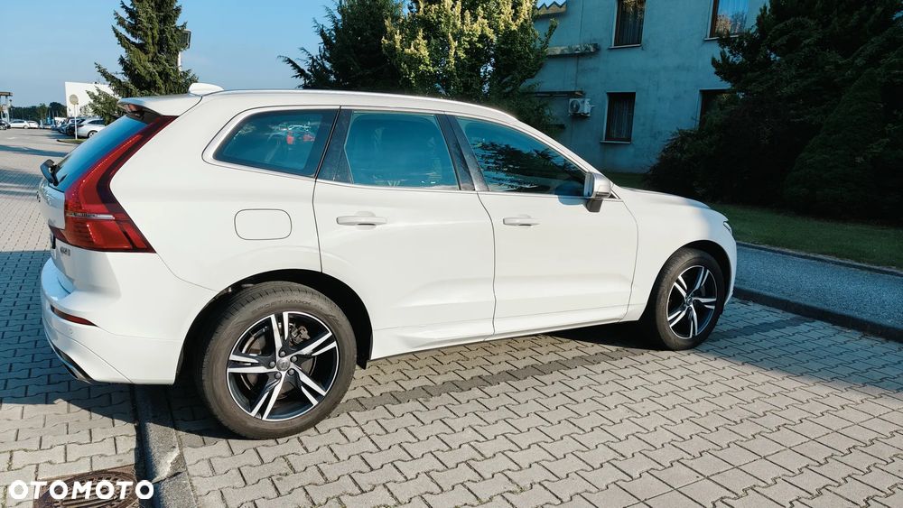 Volvo XC 60 D3 R-Design - 2