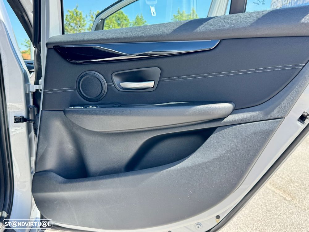 BMW 218 Gran Tourer d 7L Line Sport Auto - 53