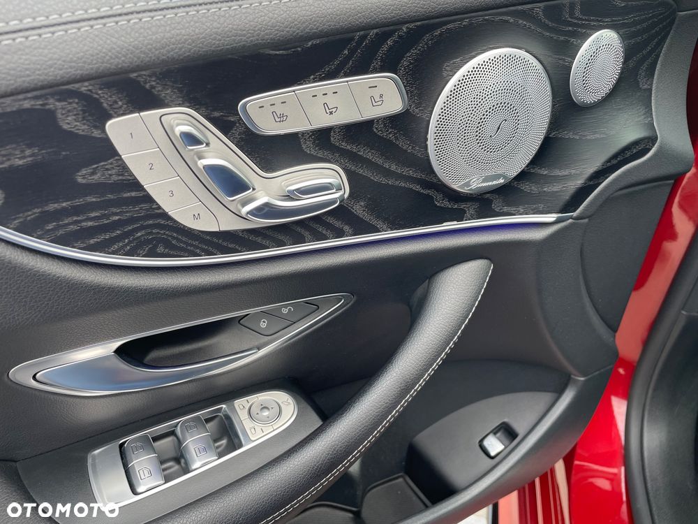 Mercedes-Benz Klasa E 220 d 4-Matic 9G-TRONIC - 30