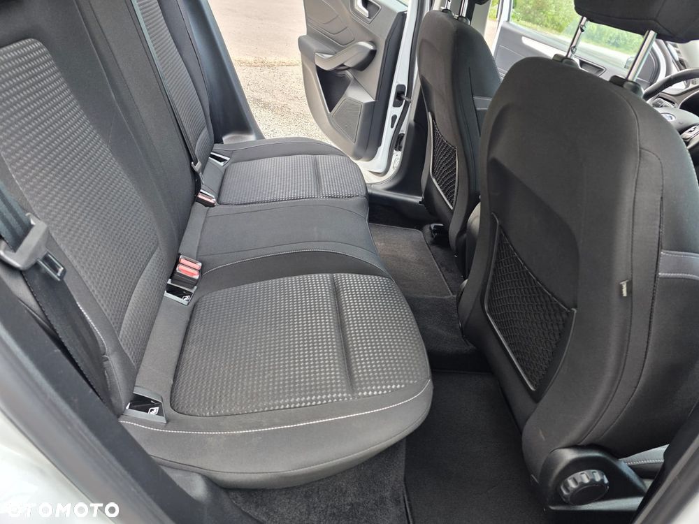 Ford Focus 1.0 EcoBoost Trend Edition Business - 24