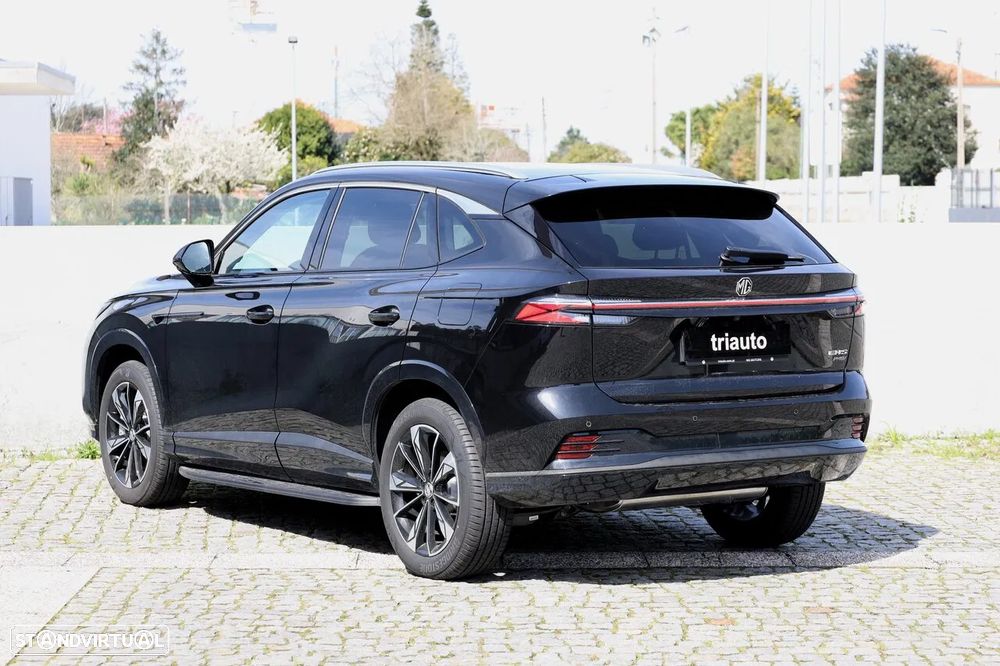 MG HS 1.5 Plug-in Hybrid Luxury - 2