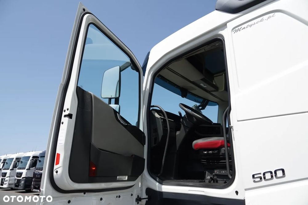 Volvo FH 500 / NISKA KABINA / PO ZŁOTYM KONTRAKCIE SERWISOWYM / OPONY 100% - 21