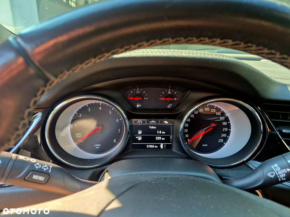 Opel Insignia 1.5 T Enjoy S&S Eco - 10