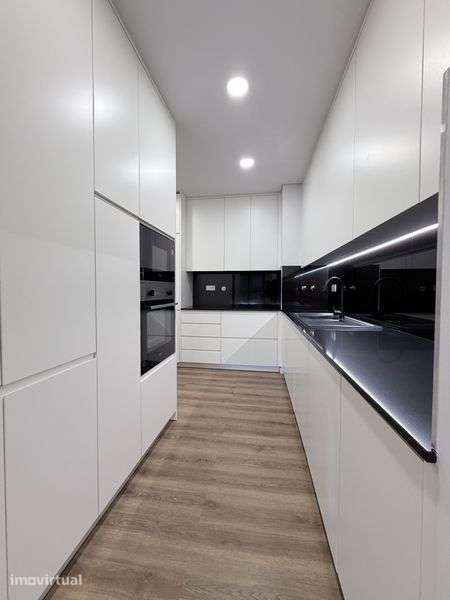 Arrendamento T1 em Famoes, Odivelas - Grande imagem: 4/8