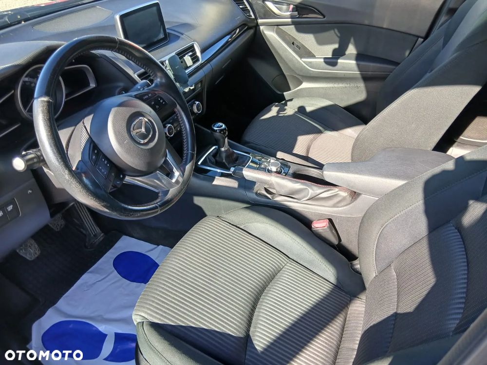 Mazda 3 - 9