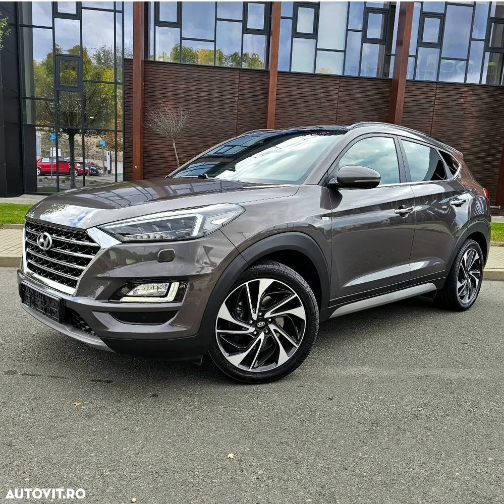Hyundai Tucson 2.0 CRDI 4WD Automatik Premium - 1