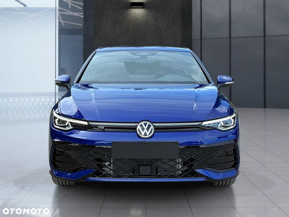 Volkswagen Golf - 9