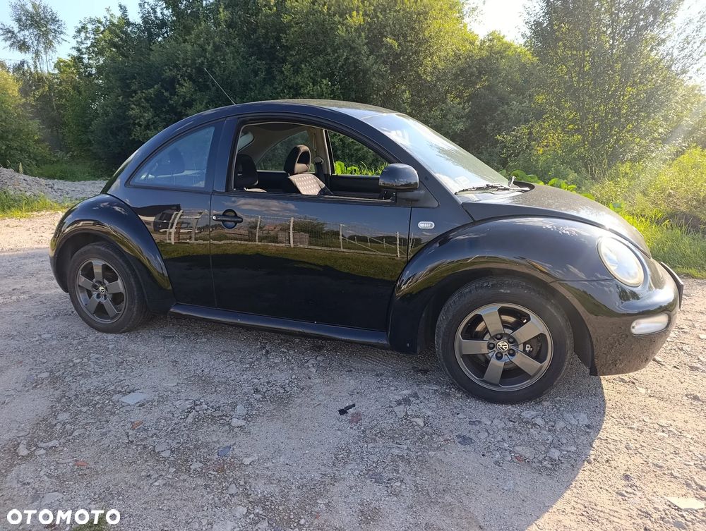 Volkswagen New Beetle 2.0 - 4