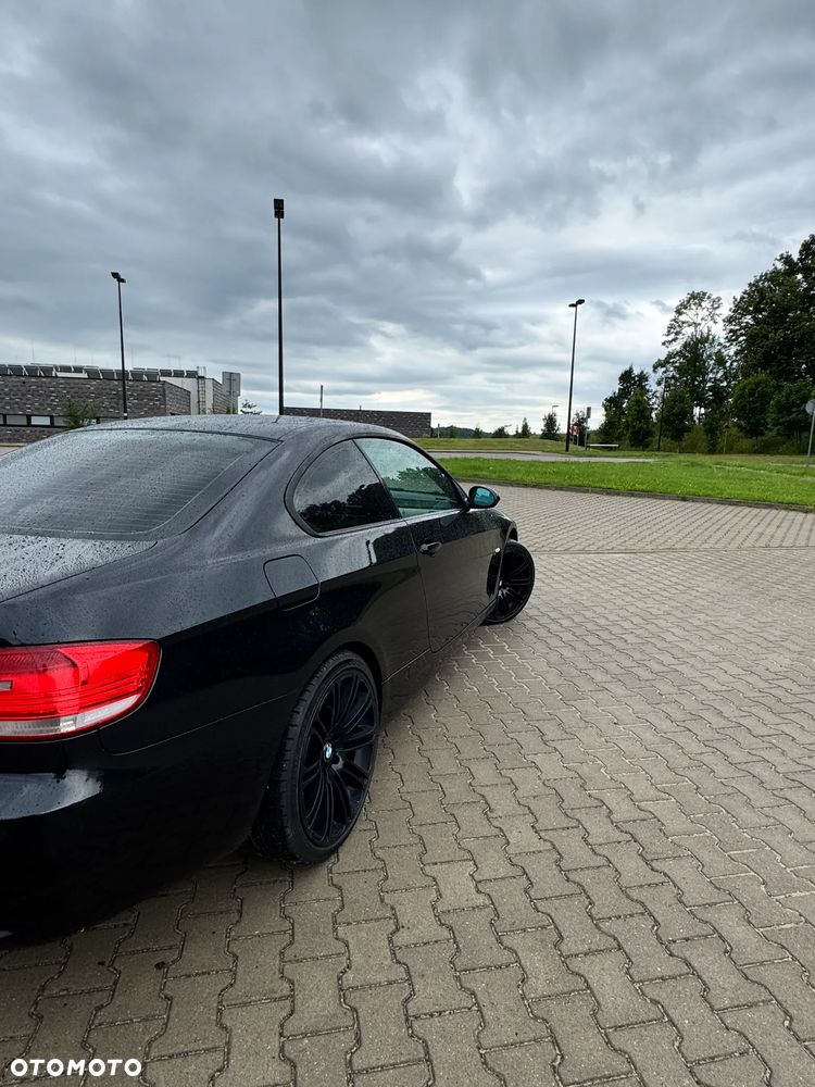 BMW Seria 3 320i Edition Exclusive - 7