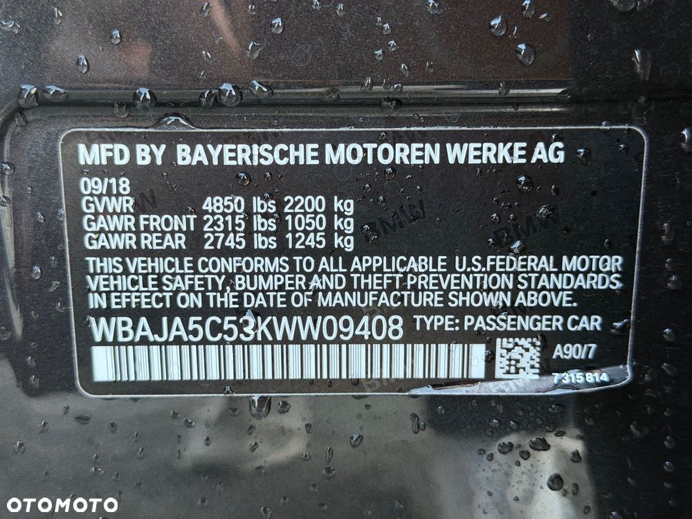 BMW Seria 5 530i M Sport Edition - 16