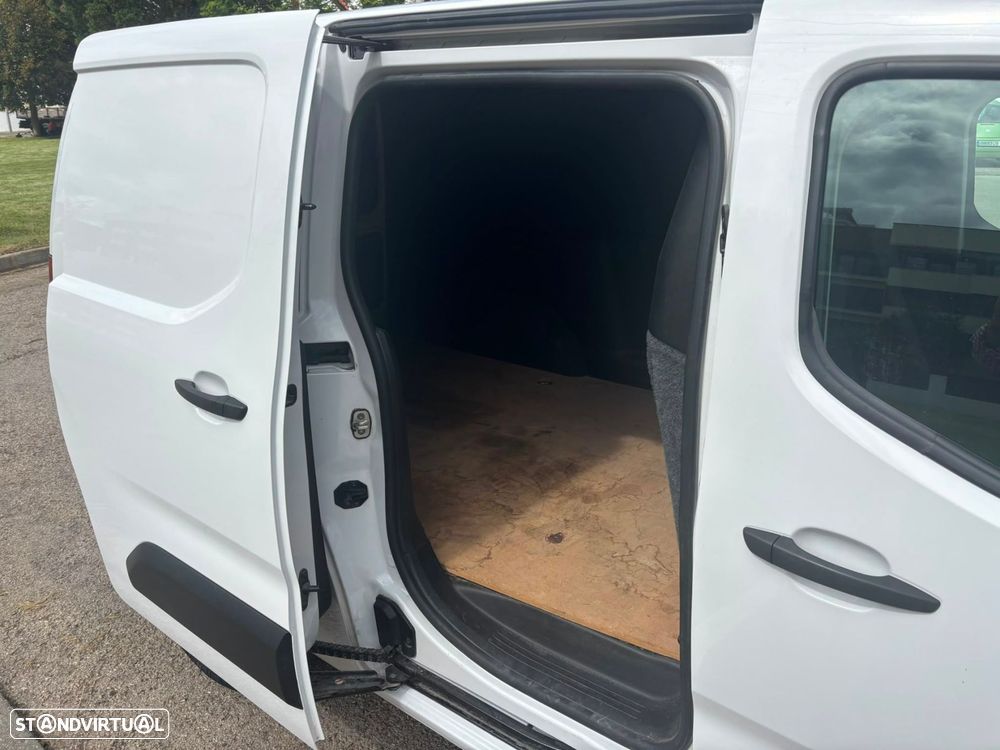 Toyota Proace City 1.5D L1 COMFORT 102cv - AC - GPS - IVA DEDUTÃVEL - 6