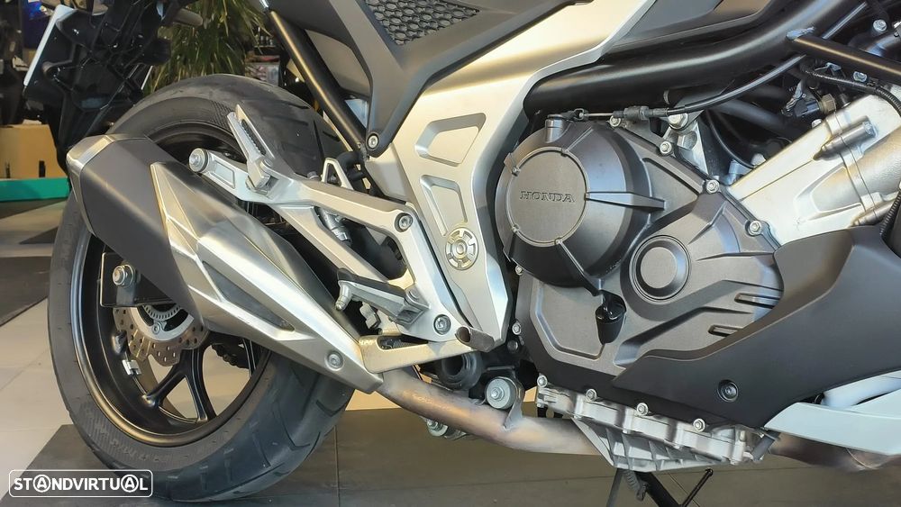 Honda NC750X - 4