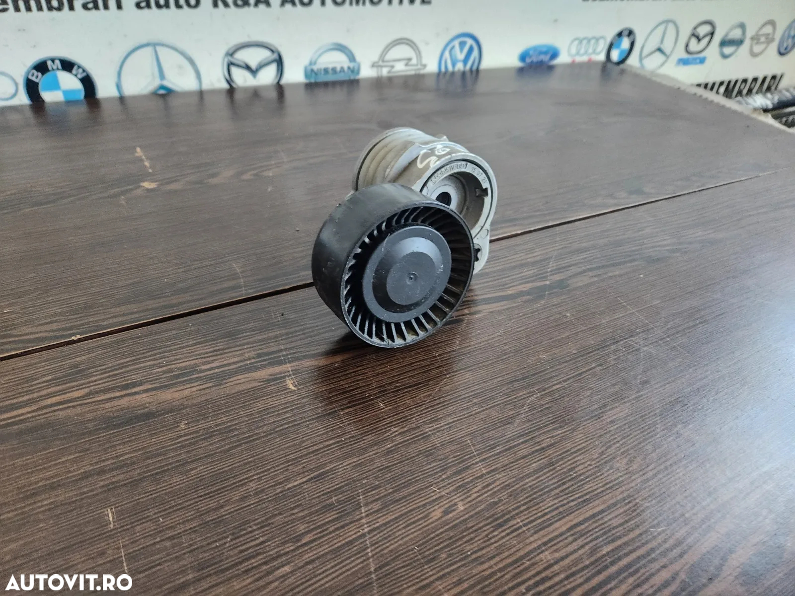 Rola Intinzatoare Bmw M2 M3 M4 M5 M6 M7 M8 MX5 MX6 G11 G12 G14 G15 G16 G30 G31 G32 Etc. 4.4 Benzina - 2