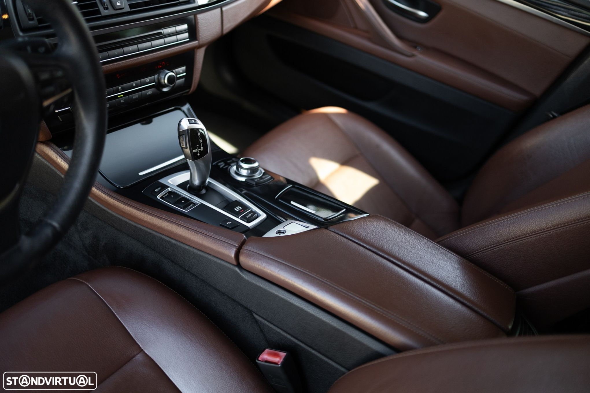 BMW 518 d Line Luxury Auto - 25