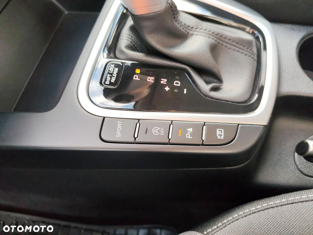Kia XCeed 1.5 T-GDI M DCT - 26