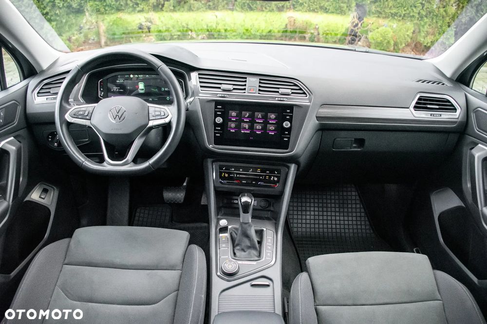 Volkswagen Tiguan 2.0 TSI 4Mot Elegance DSG - 11