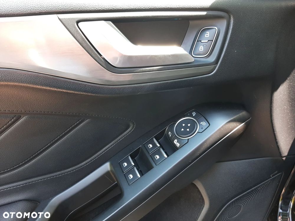 Ford Focus 1.0 EcoBoost mHEV Titanium X - 15