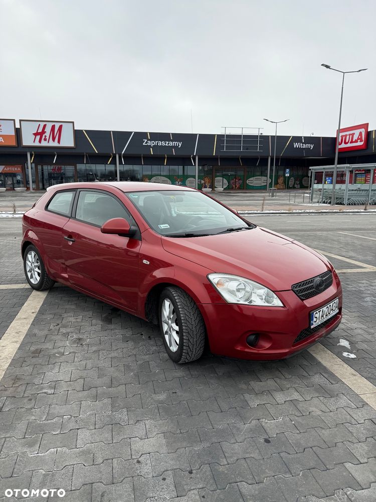 Kia Ceed 1.6 Comfort - 2