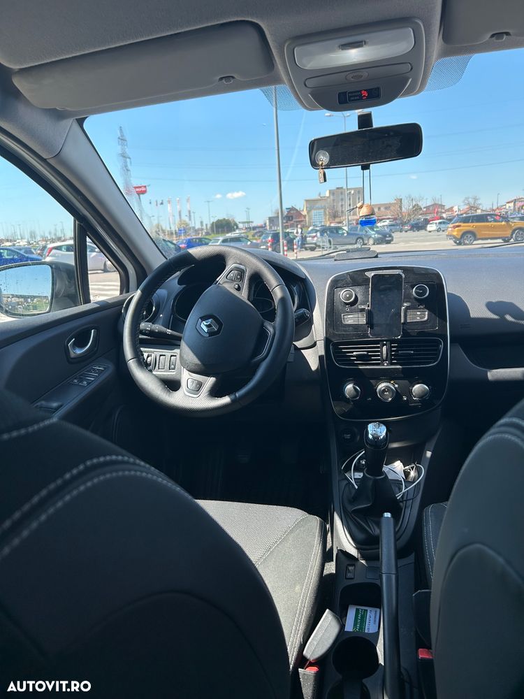 Renault Clio dCi 75 Stop & Start Expression - 4